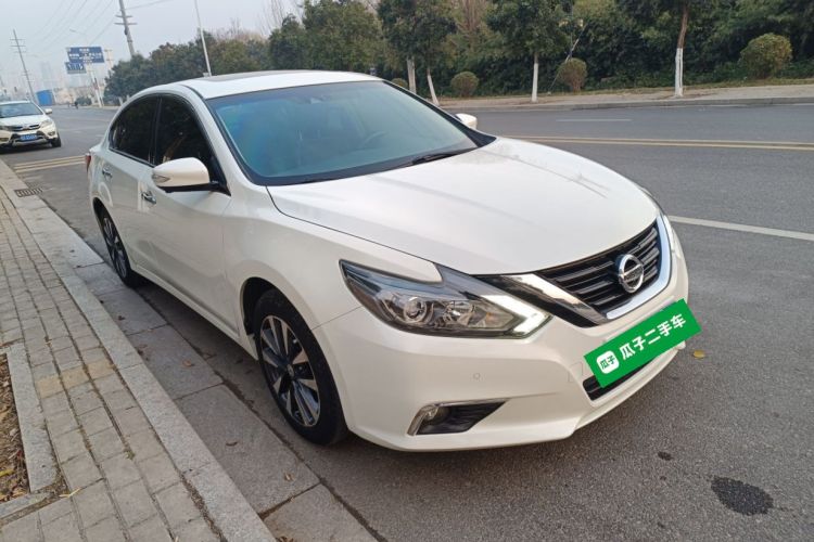 日产 天籁 2016款 2.5L XL-UpperNAVI Tech 智尊版车身外观3