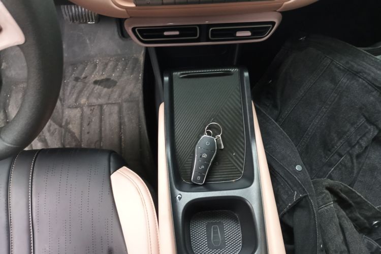 比亚迪 海鸥 2024款 荣耀版 305km 活力版局部细节18