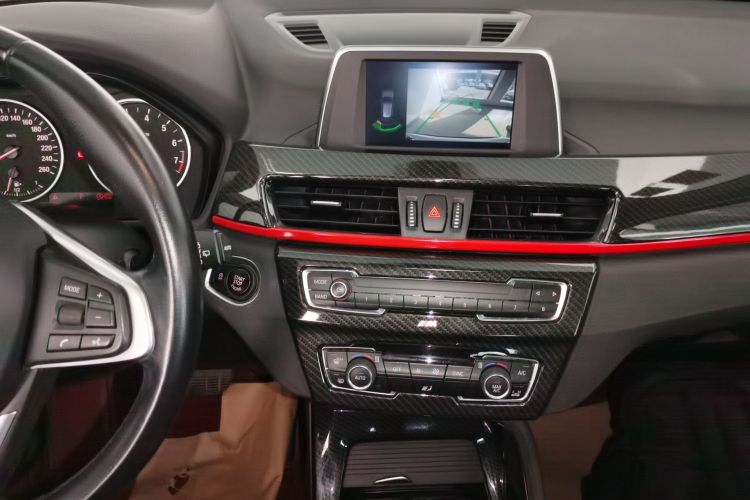 宝马X1 2018款 sDrive20Li 领先型局部细节16