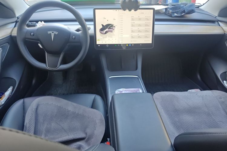 特斯拉 Model 3 2022款 后轮驱动版中控内饰12