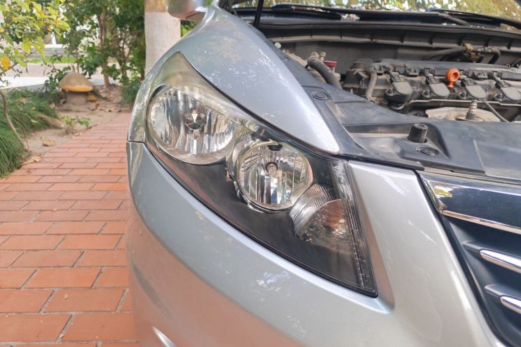 本田 雅阁 2011款 2.0L EX车身外观6006