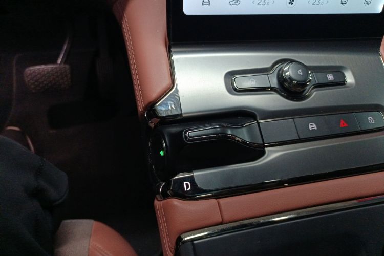 蔚来EC6 2020款 615KM 性能版中控内饰18