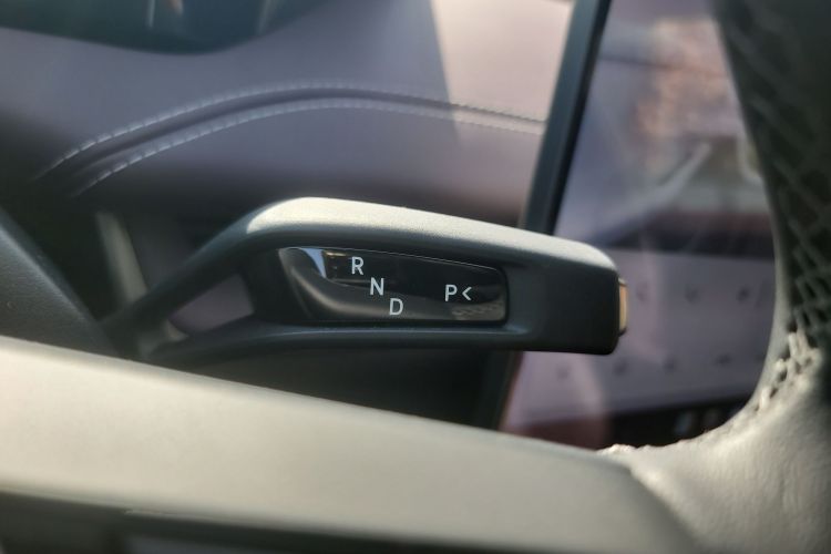 小米汽车 小米SU7 2024款 四驱超长续航高阶智驾Max版中控内饰18