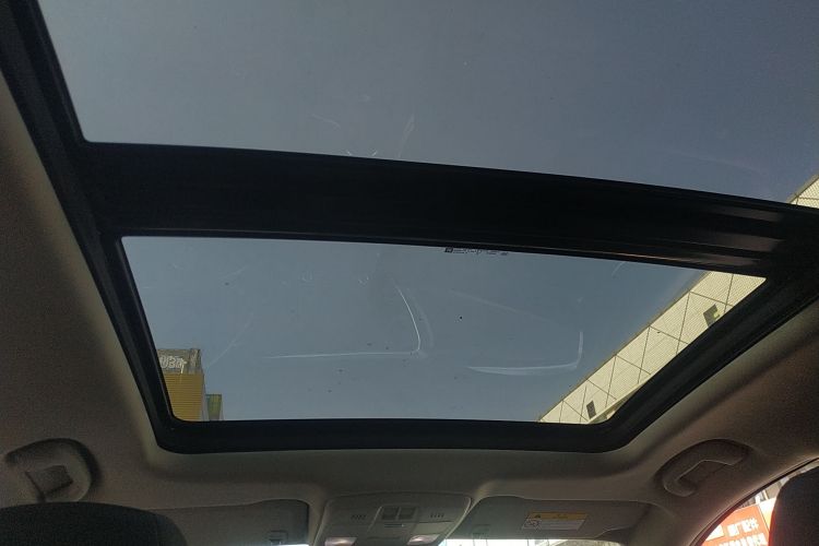 别克 昂科威 2019款 20T 两驱精英型 国V中控内饰22