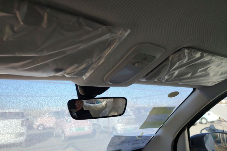 五菱汽车 宏光MINIEV 2025款 四门版 进阶款中控内饰22