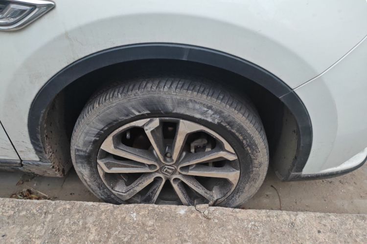 纳智捷 优6 SUV 2017款 改款 1.6T 时尚型车身外观6007