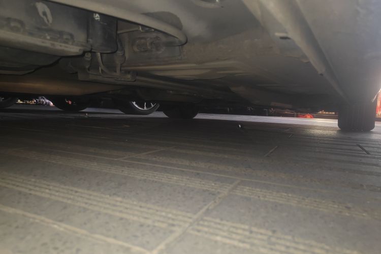 别克 英朗 2016款 18T 双离合精英型局部细节9002