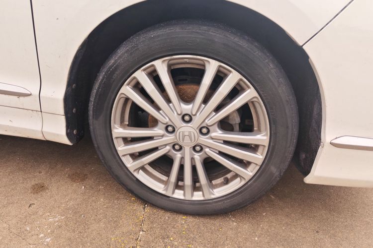 本田 艾力绅 2016款 2.4L 风尚版车身外观6007