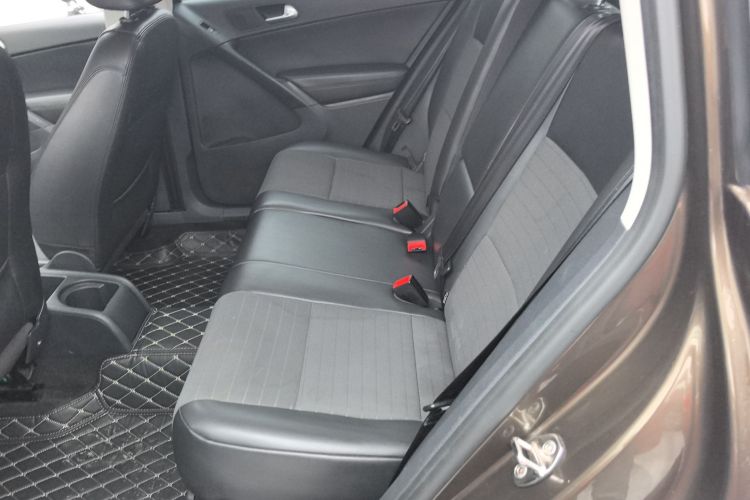 大众 途观 2015款 1.8TSI 自动两驱风尚版中控内饰21