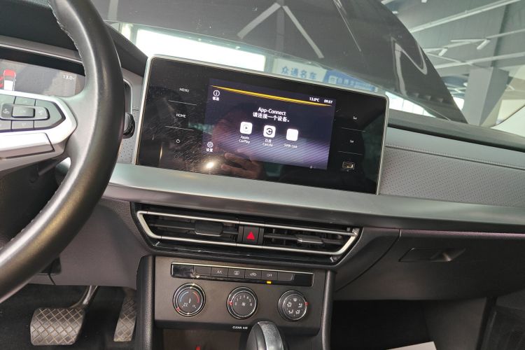 大众 朗逸 2023款 1.5L 自动满逸版中控内饰16