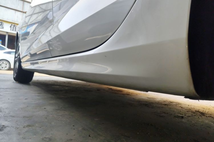 长安 逸动 2023款 畅享版 PLUS 蓝鲸NE 1.4T GDI DCT尊贵版局部细节9002