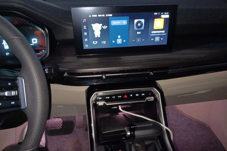 五菱汽车 五菱星辰 2021款 1.5T CVT星曜版中控内饰16