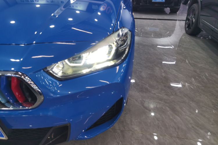 宝马X2 2020款 sDrive25i 领先型M运动套装车身外观36