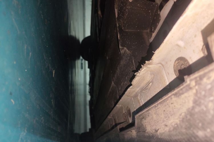 长安UNI-V 2025款 第三代 2.0T 劲速型局部细节9002