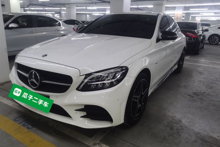 奔驰C级 2021款 C 260 星耀臻藏版车身外观1