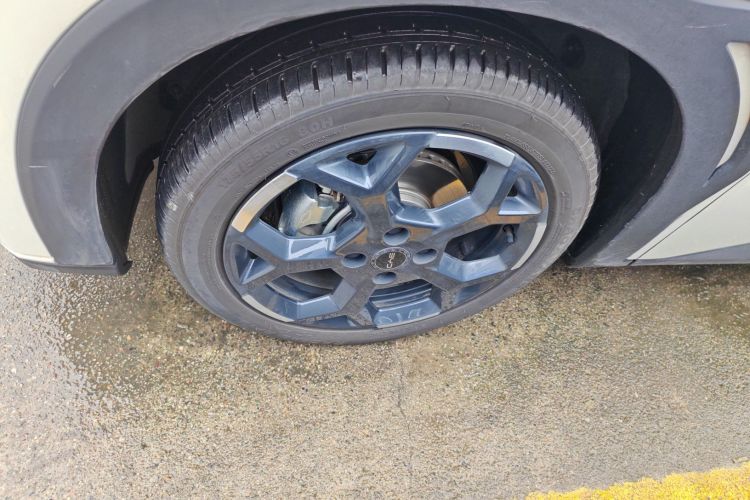 比亚迪 海鸥 2025款 305km 自由版车身外观6001