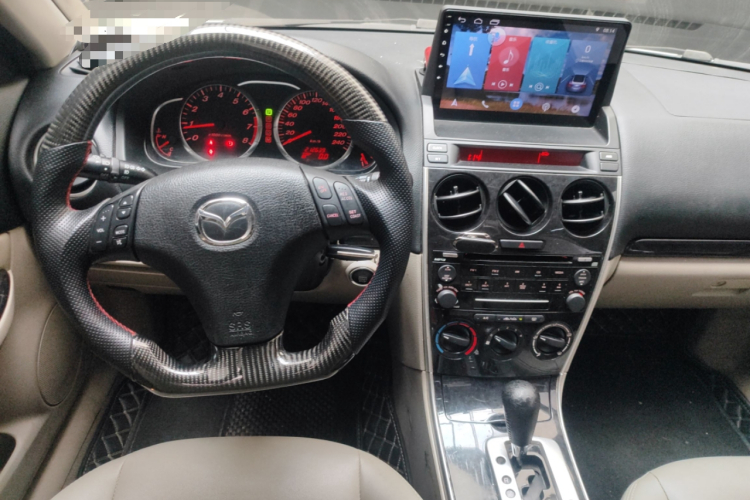 马自达6 2011款 2.0L 自动时尚型中控内饰13