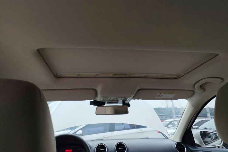 大众 捷达 2015款 1.6L 手动舒适型中控内饰22