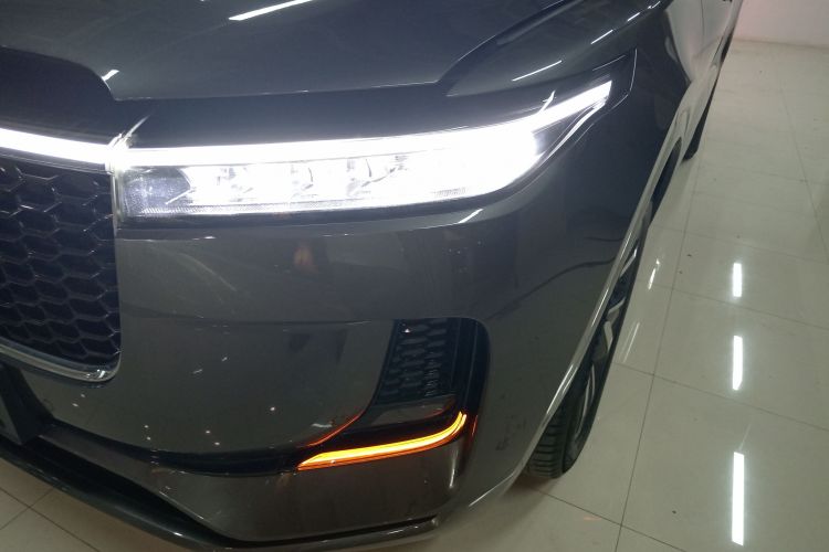 理想汽车 理想ONE 2021款 增程6座版局部细节36