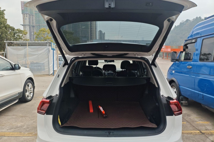 大众 途观L 2017款 380TSI 自动四驱旗舰版局部细节23