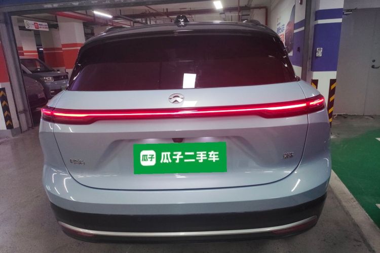 蔚来ES6 2024款 75kWh车身外观6