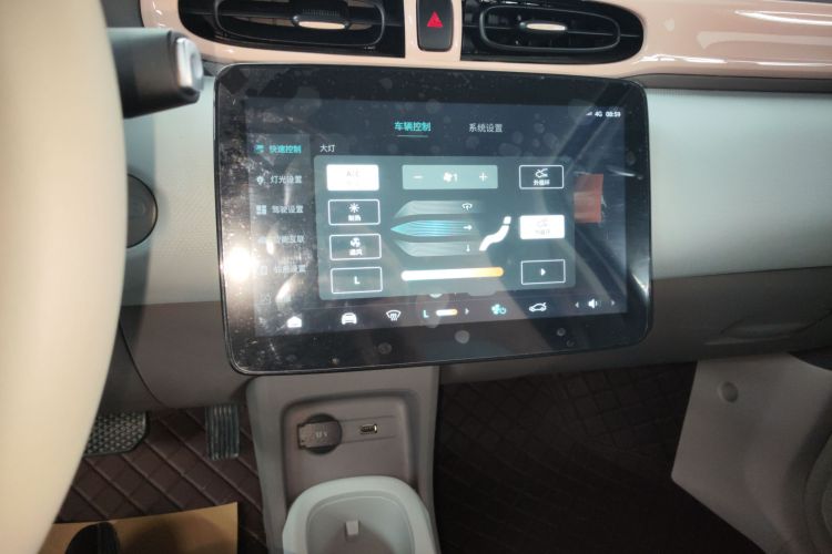 零跑汽车 零跑T03 2024款 403舒享版中控内饰16