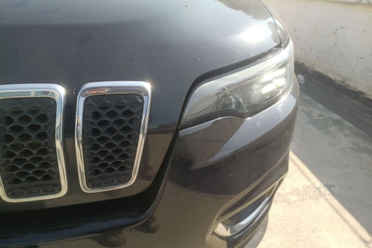 Jeep 自由光 2019款 2.0T 两驱智享版 国V局部细节36