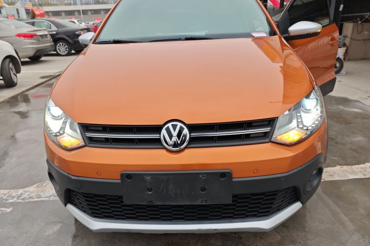 大众 2016款 1.6L Cross Polo 自动车身外观2