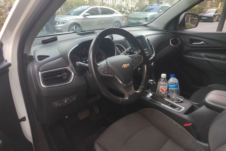 雪佛兰 探界者 2018款 535T 自动驰界版中控内饰20