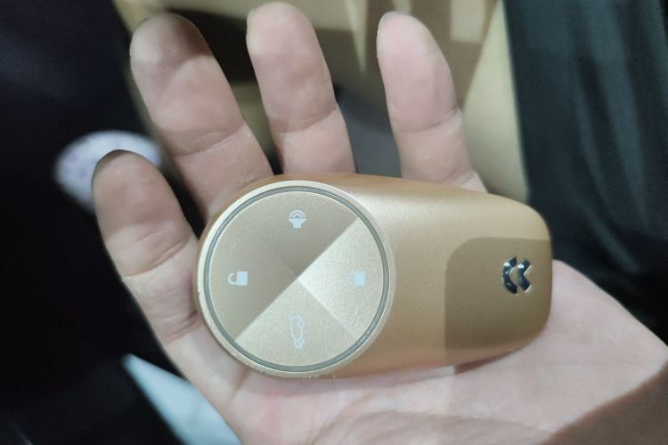 蔚来EC6 2020款 615KM 性能版中控内饰7001