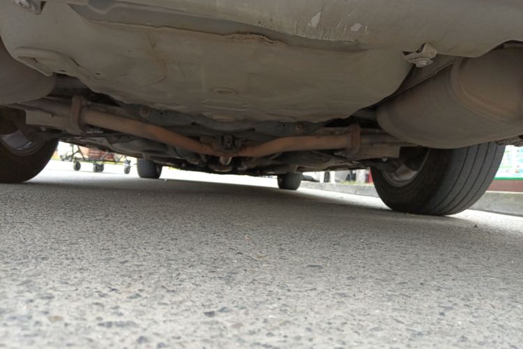 日产 天籁 2011款 2.0L XL舒适版局部细节9009