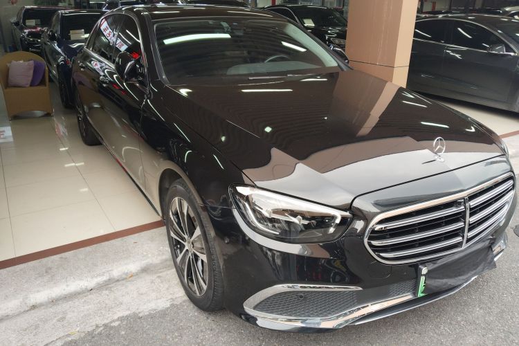 奔驰E级新能源 2022款 改款 E 350 e L 插电式混合动力运动轿车车身外观6002