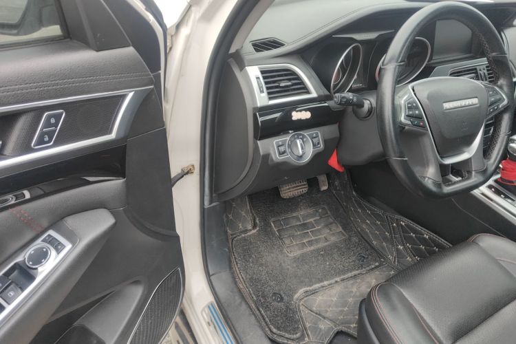 猎豹汽车 猎豹CS10 2017款 2.0T 自动都市型中控内饰20