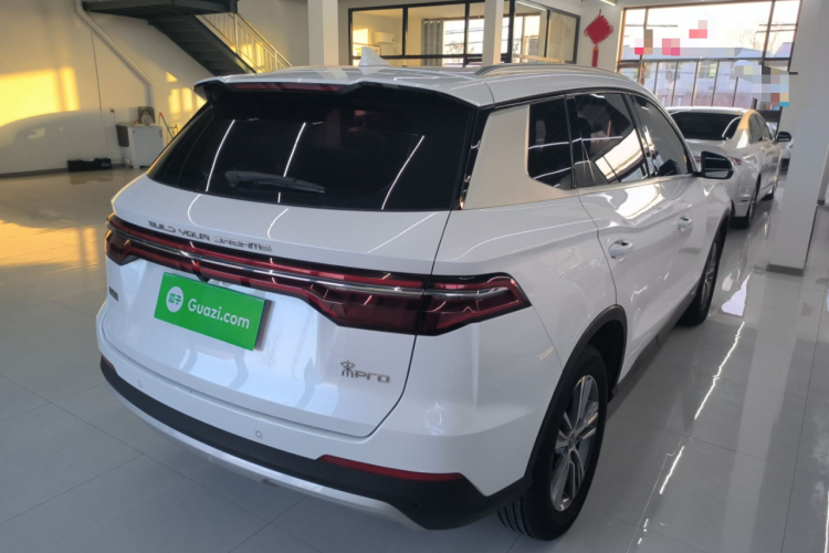 比亚迪 宋Pro 2019款 1.5T 自动精英型车身外观7