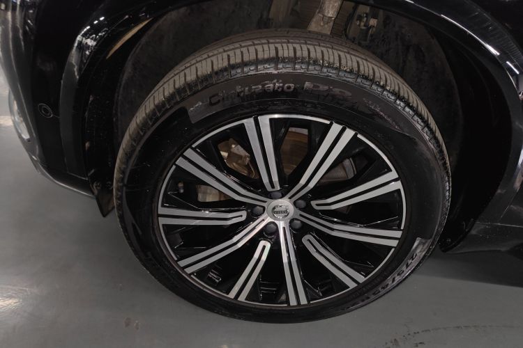 沃尔沃XC90 2021款 B6 智雅豪华版 7座车身外观6007