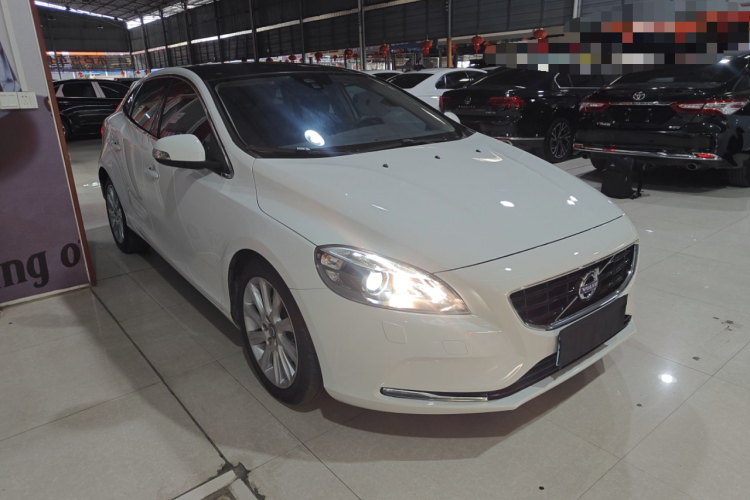 沃尔沃V40 2015款 1.6T 智逸版车身外观6002