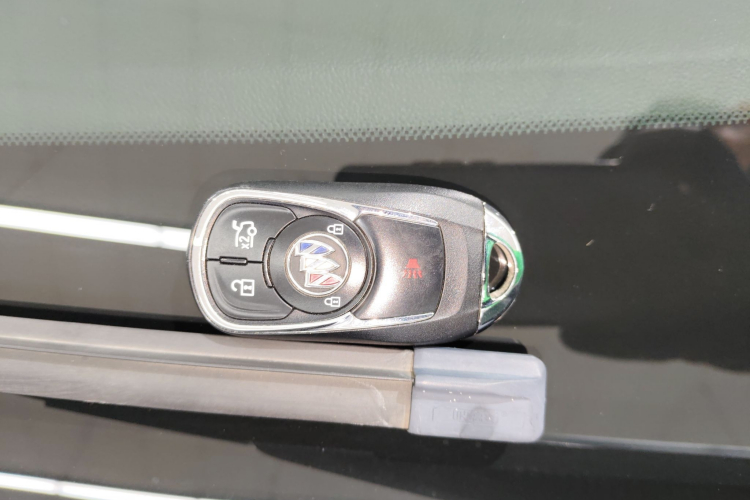 别克 君威 2020款 552T 精英型中控内饰7001