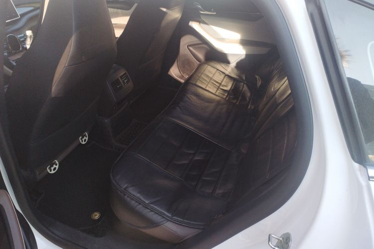 比亚迪 秦PLUS 2023款 冠军版 DM-i 55KM领先型中控内饰21