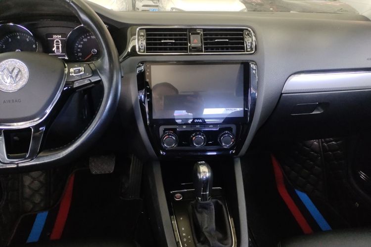 大众 速腾 2018款 280TSI DSG熠动版局部细节16