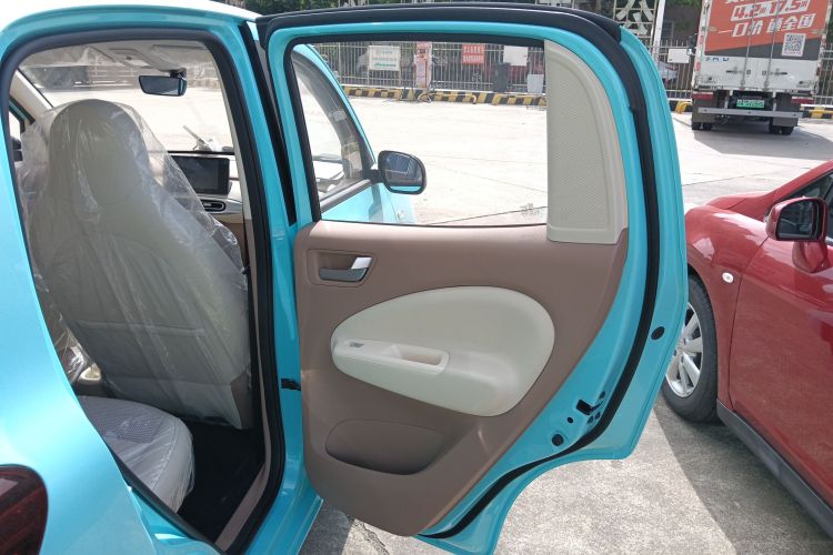 五菱汽车 宏光MINIEV 2025款 四门版 臻享款中控内饰45