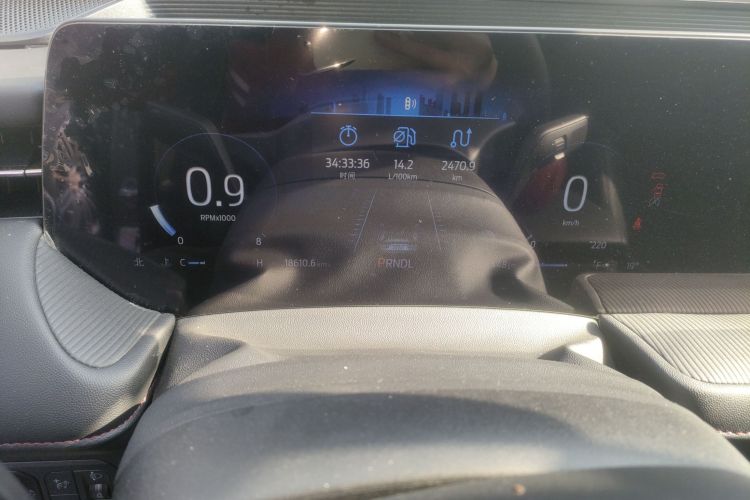 福特 蒙迪欧 2022款 改款 EcoBoost 245 豪华型中控内饰14