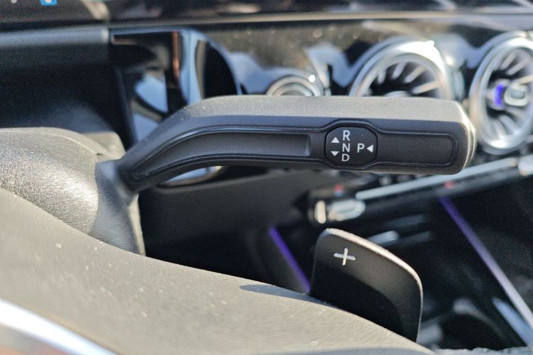 奔驰GLA 2023款 GLA 220局部细节18