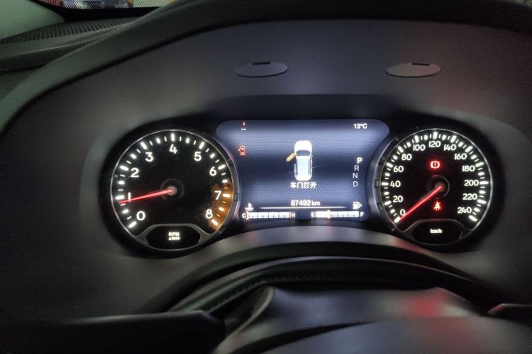 Jeep 自由侠 2016款 1.4T 自动劲能版+中控内饰14