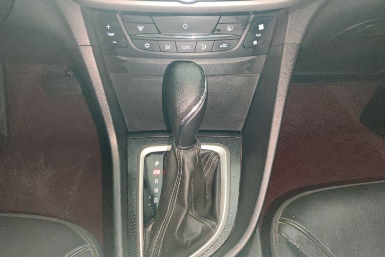 别克 英朗 2019款 18T 自动互联精英型 国VI中控内饰18