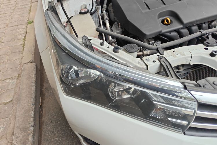 丰田 卡罗拉 2017款 改款 1.6L 手动GL车身外观8