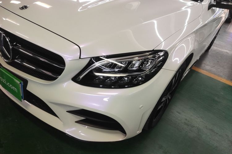 奔驰C级 2020款 C 260 运动版局部细节36