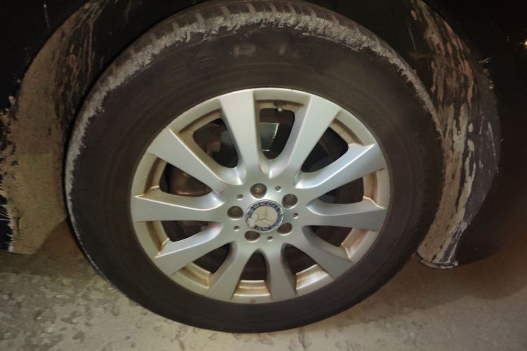 奔驰R级 2010款 R 350 L 4MATIC车身外观6007