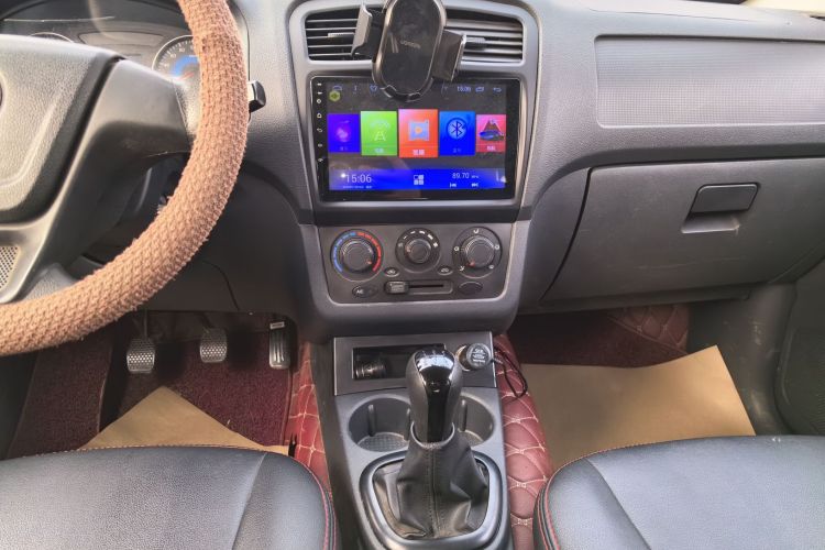 东风风光 风光330 2014款 1.5L手动标准型DK15-02中控内饰16