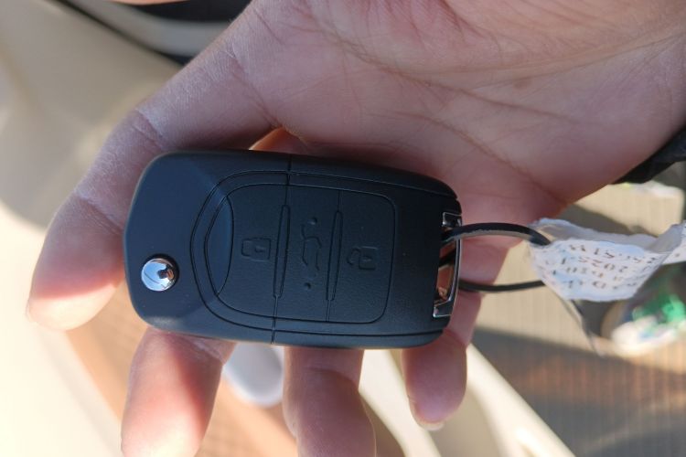 五菱汽车 宏光MINIEV 2024款 第三代 215km 青春版中控内饰7001