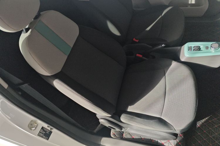 长安启源 长安Lumin 2022款 155km 清甜款局部细节41